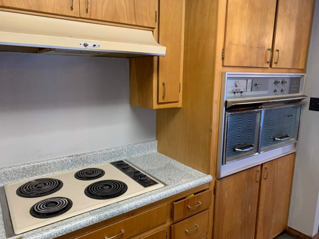 41648 Comstock Ln 41648 Comstock Ln