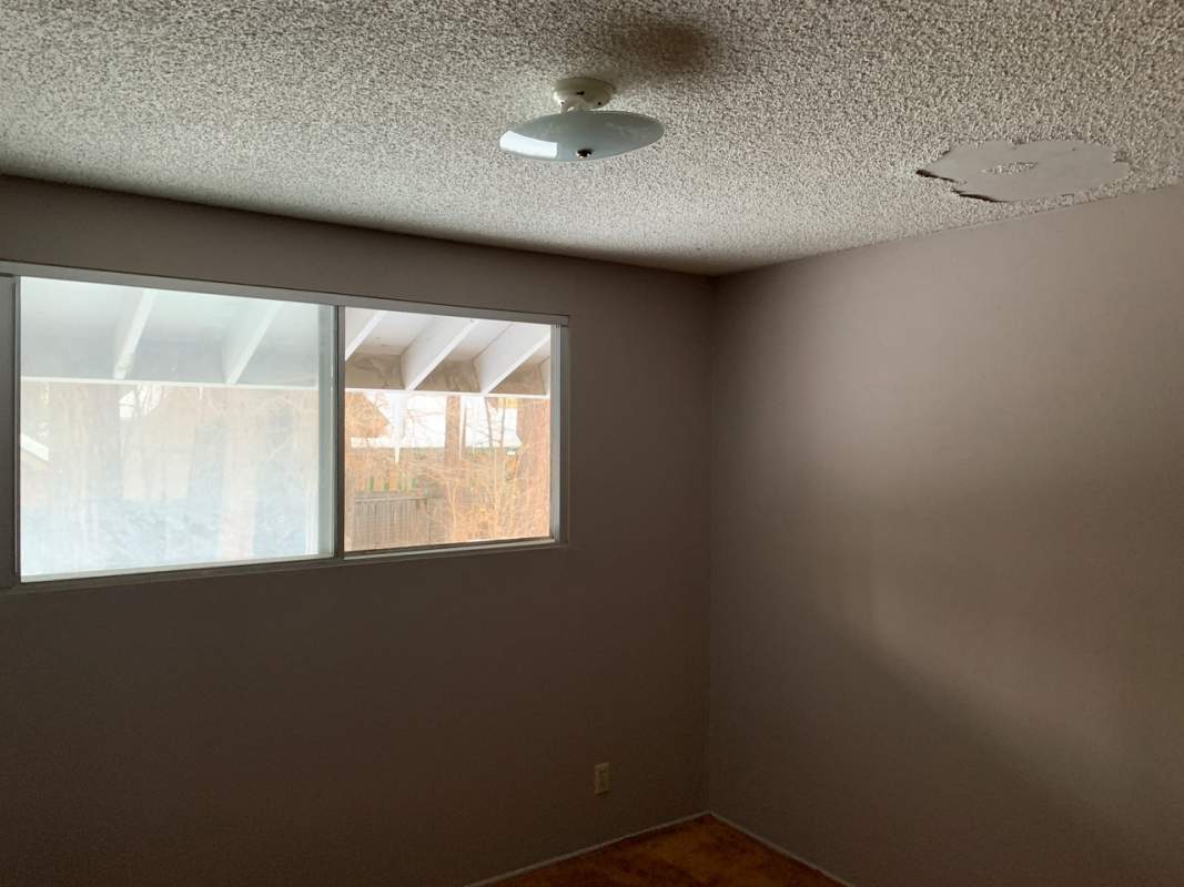 41648 Comstock Ln 41648 Comstock Ln