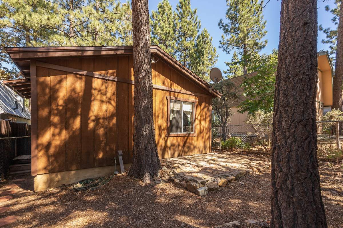 260 Highland Ln 260 Highland Ln