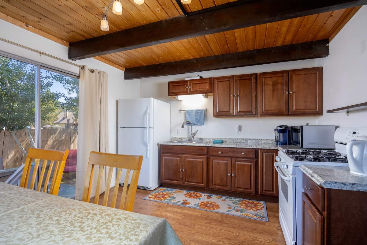 862 Spruce Ln 862 Spruce Ln