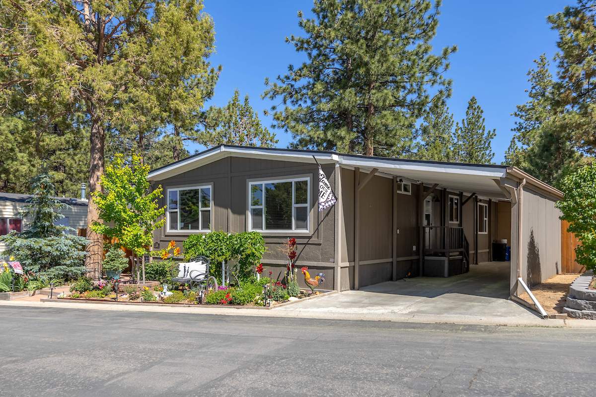 391 Montclair Dr #165 391 Montclair Dr #165