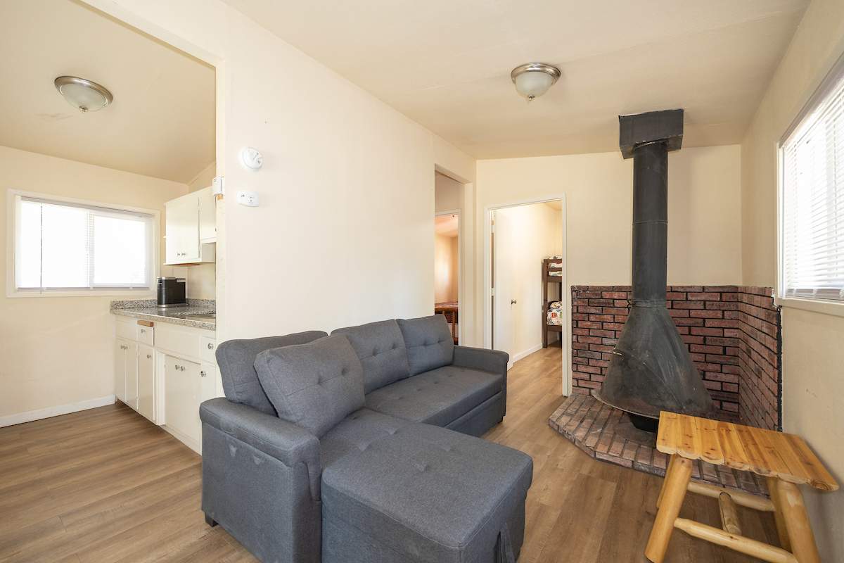 431 Highland Ln 431 Highland Ln