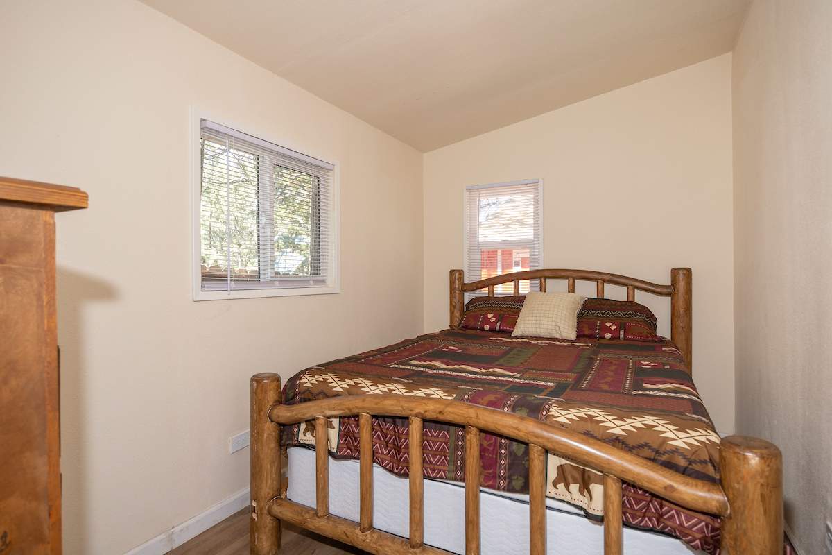 431 Highland Ln 431 Highland Ln