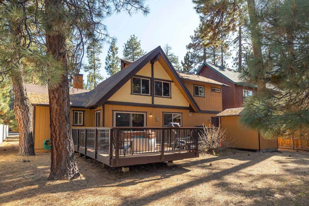 39212 Starview Ln 39212 Starview Ln