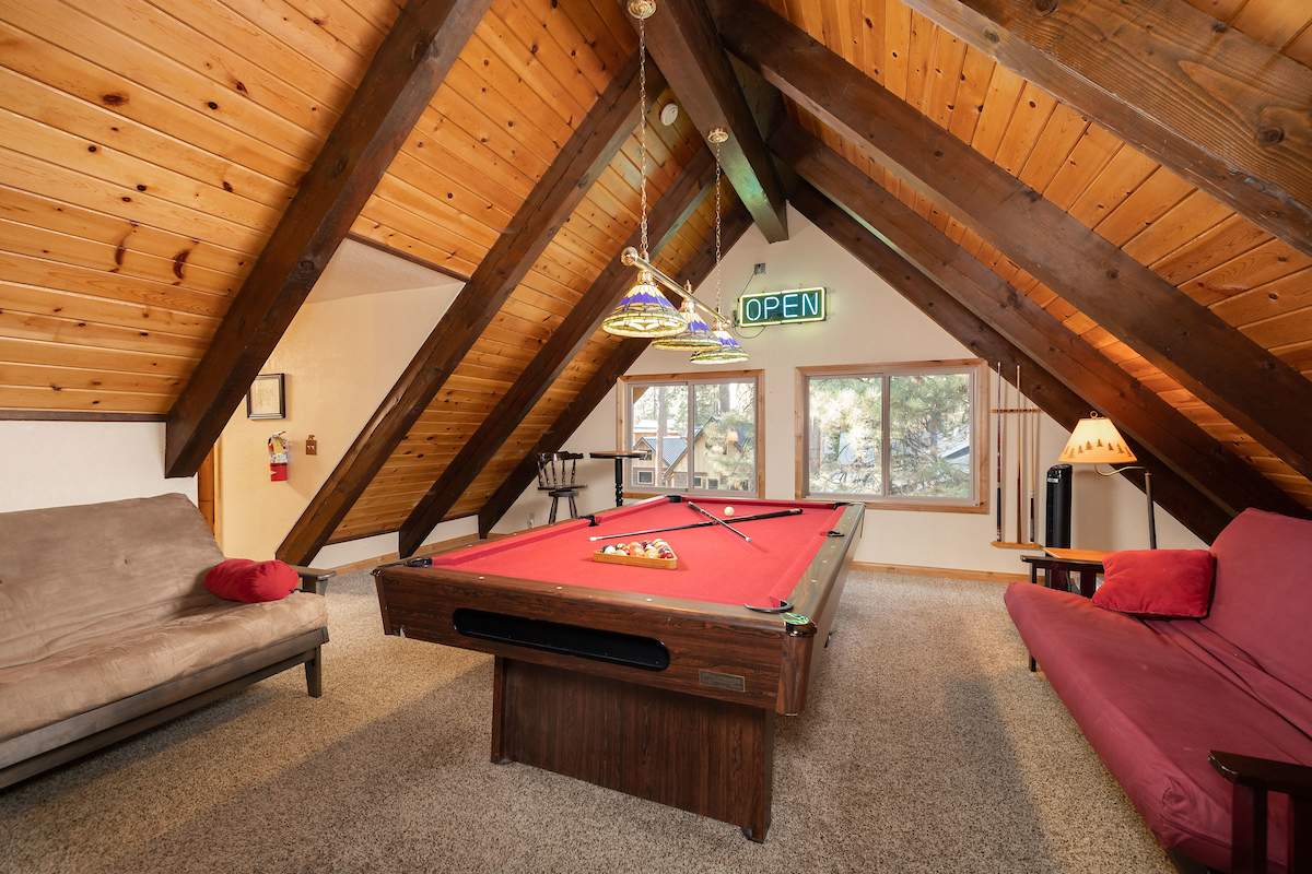 39212 Starview Ln 39212 Starview Ln