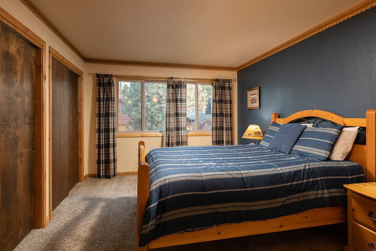 39212 Starview Ln 39212 Starview Ln