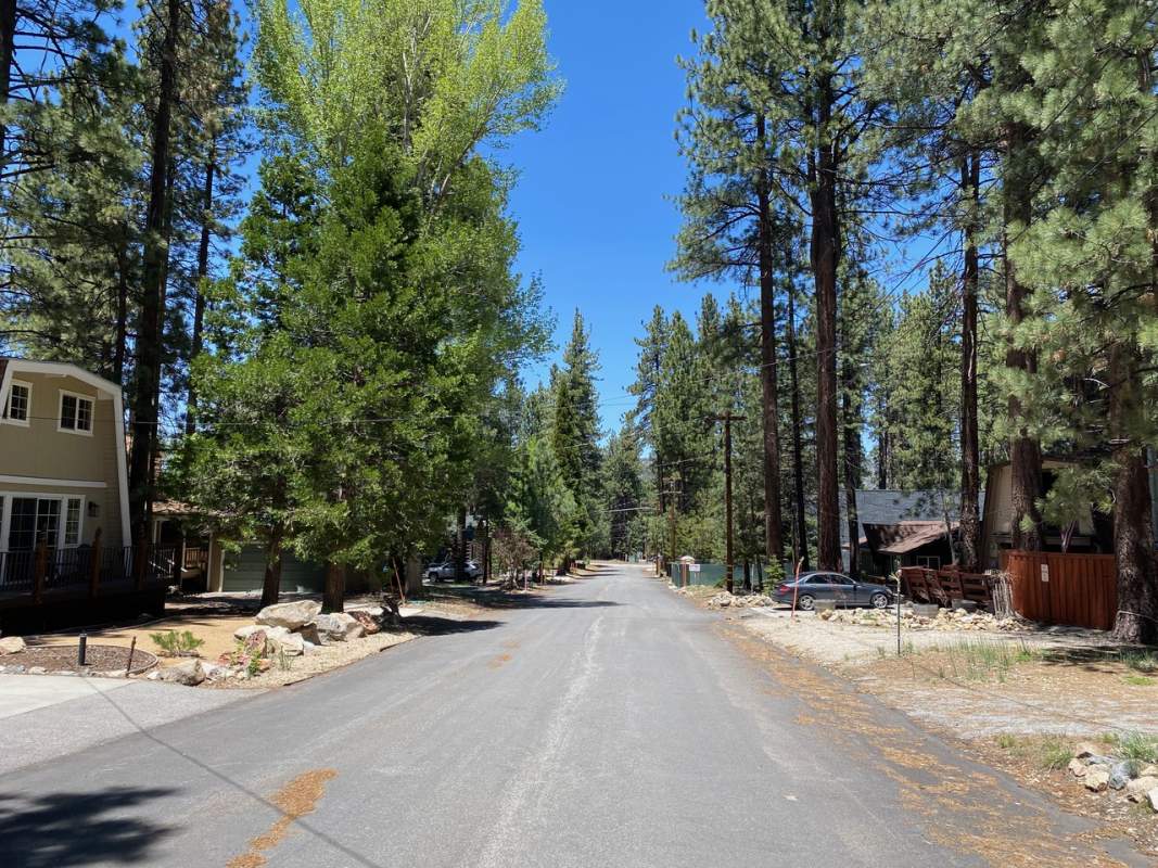 646 Ponderosa Dr 646 Ponderosa Dr