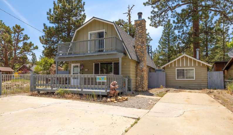 602 San Bernardino Avenue