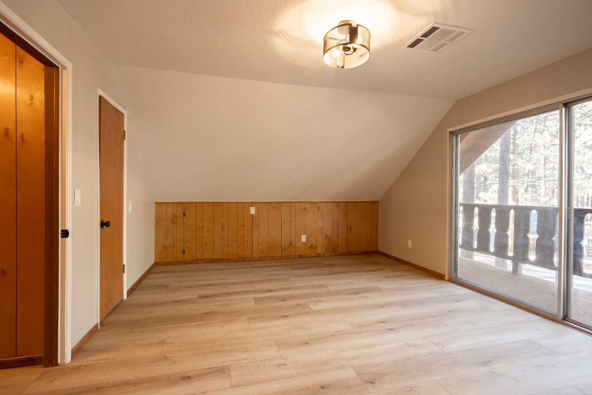 41603 Comstock Ln 41603 Comstock Ln