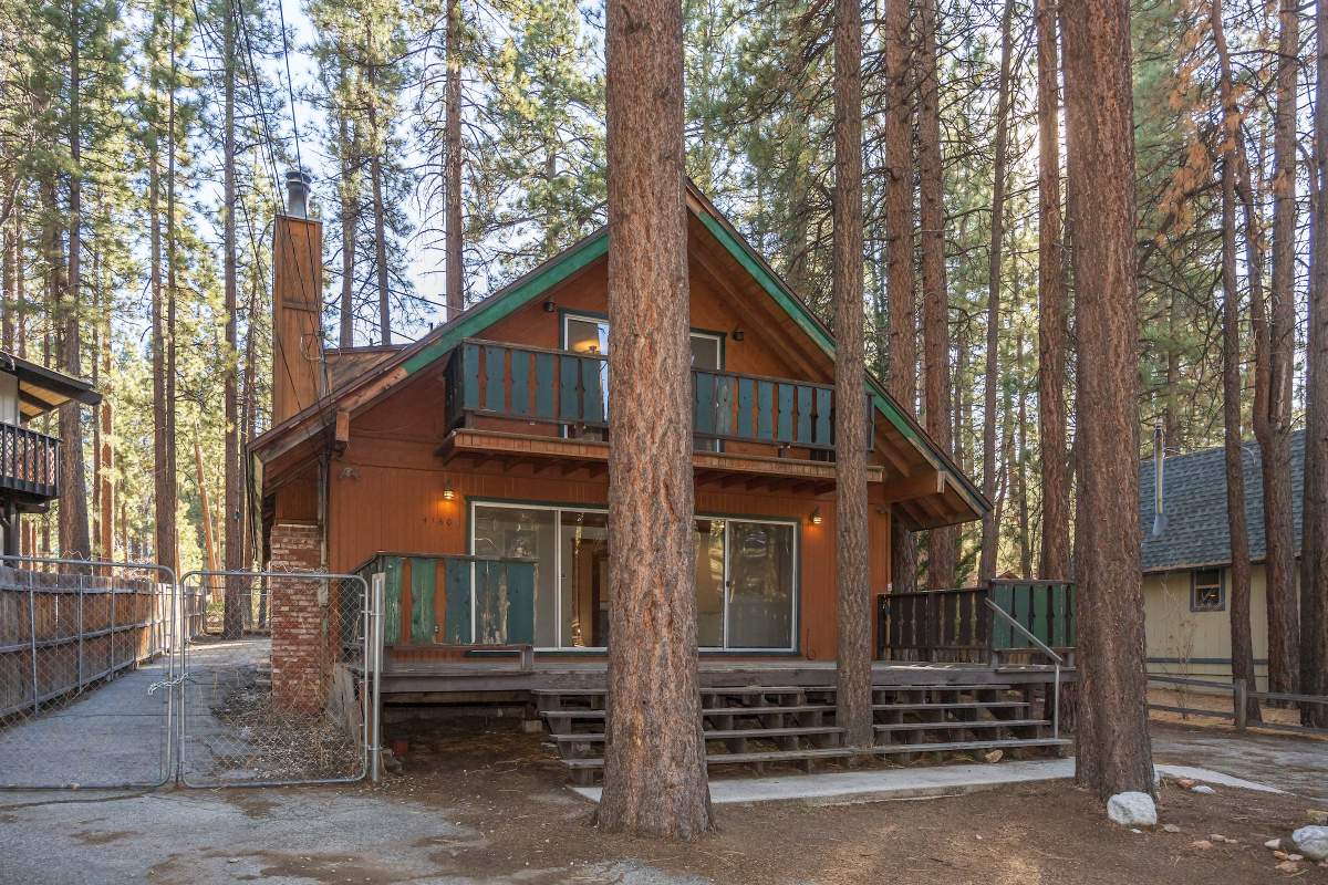 41603 Comstock Ln 41603 Comstock Ln